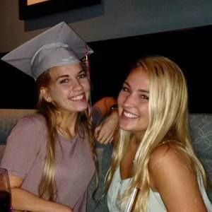 Meet your Posher, Lily